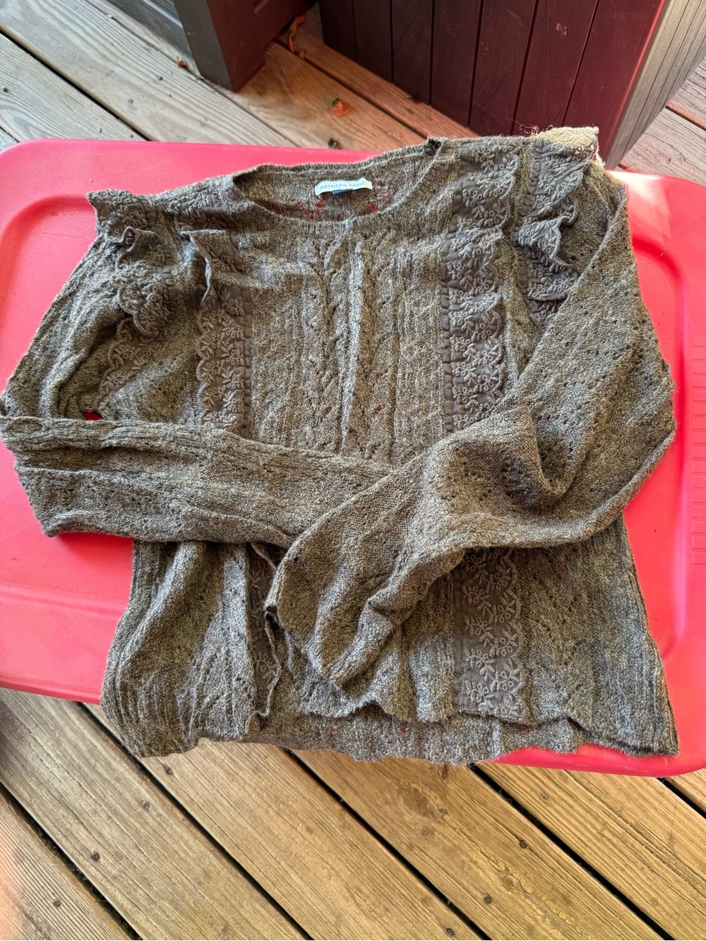 American Eagle Brown Sweater Size Medium